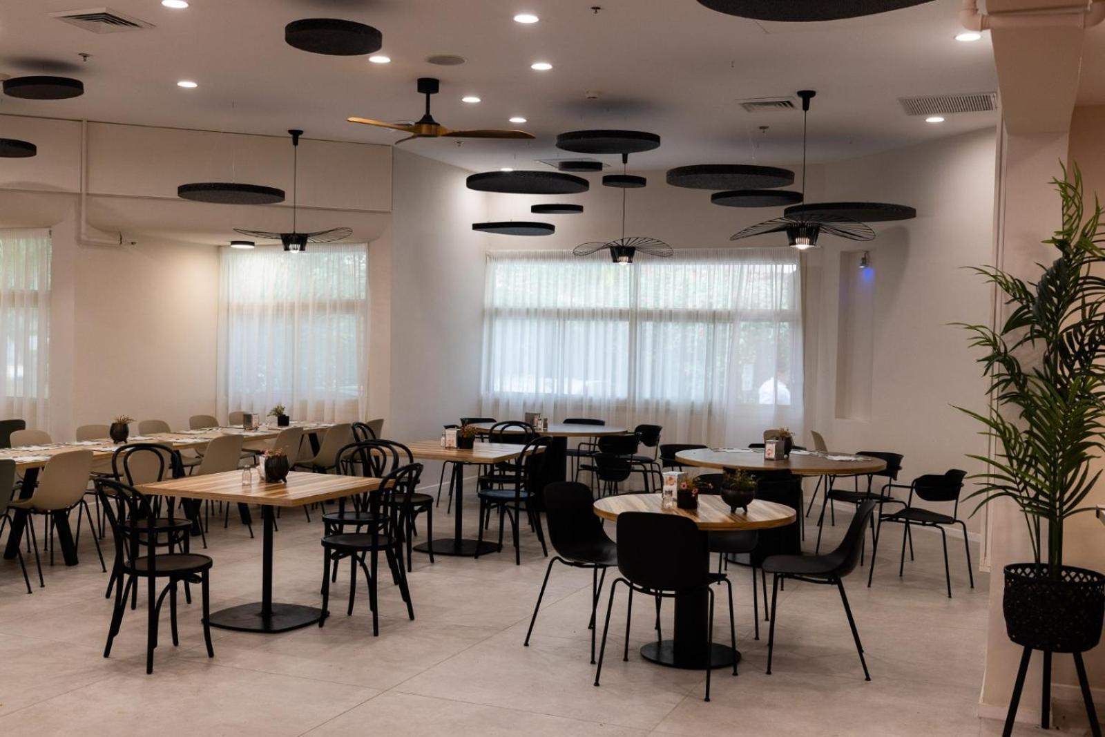כפר נופש קלי"ה ים המלח Hotel Kalia Ngoại thất bức ảnh