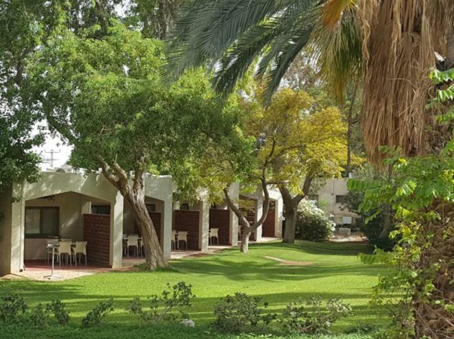 כפר נופש קלי"ה ים המלח Hotel Kalia Ngoại thất bức ảnh